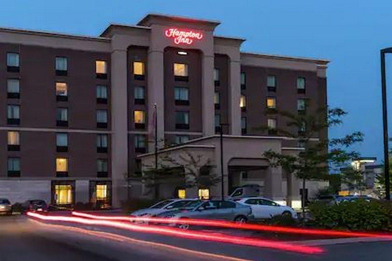 Hampton Inn By Hilton Ottawa Airport Экстерьер фото